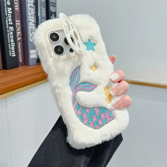 KJS-012 For iPhone 15 Pro Max Case Mermaid Pattern Plush+TPU Phone Cover with Lens Frame Kickstand - White