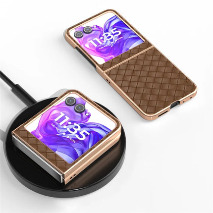 For Motorola Razr 50 5G Case Woven Texture Electroplating Edge Leather Coated PC Phone Cover