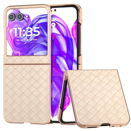 For Motorola Razr 50 5G Case Woven Texture Electroplating Edge Leather Coated PC Phone Cover - Beige