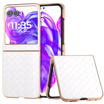 For Motorola Razr 50 5G Case Woven Texture Electroplating Edge Leather Coated PC Phone Cover - White