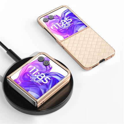 For Motorola Razr 50 Ultra 5G Case Woven Texture Electroplating Edge Leather Coated PC Phone Cover