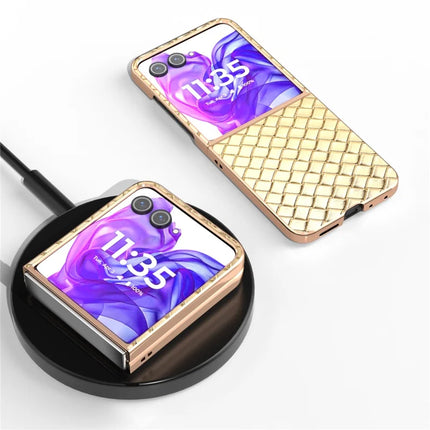 For Motorola Razr 50 Ultra 5G Case Woven Texture Electroplating Edge Leather Coated PC Phone Cover