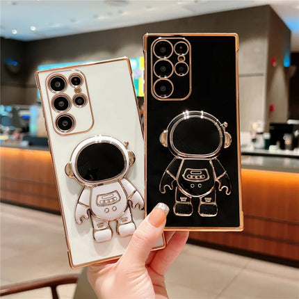 For Samsung Galaxy S23 Ultra Case Love Hearts Electroplating TPU Phone Cover with Astronaut Kickstand