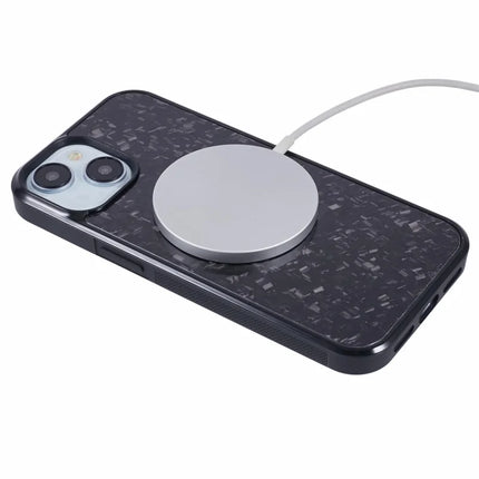 For iPhone 14 Magnetic Case Forged Texture Aramid Fiber+TPU Anti-Slip Phone Cover