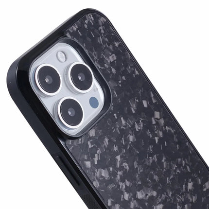 For iPhone 16 Pro Max Magnetic Case Forged Texture Aramid Fiber+TPU Anti-Slip Phone Cover