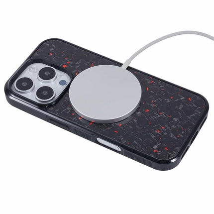 For iPhone 16 Pro Max Magnetic Case Forged Texture Aramid Fiber+TPU Anti-Slip Phone Cover