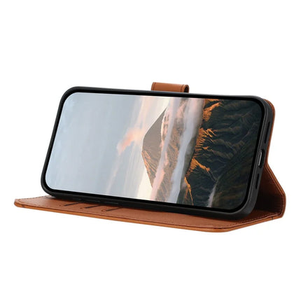 YX0090 For iPhone 16 Pro Case Triangle Imprint Leather Phone Cover with Lanyard