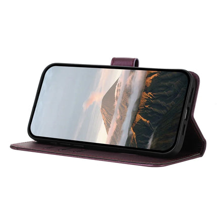 YX0090 For iPhone 16 Pro Max Case Triangle Imprint Leather Phone Cover with Lanyard
