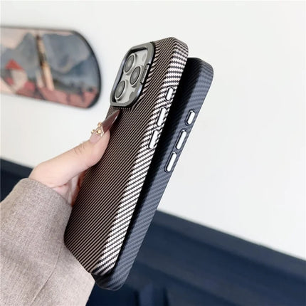 For iPhone 16 Pro Max Magnetic Case 600D Fine Carbon Fiber Texture Kickstand Phone Back Cover