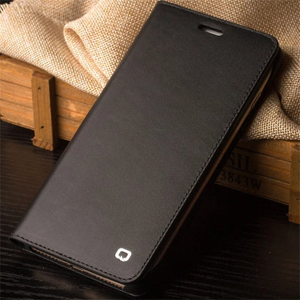 QIALINO Genuine Cow Leather Case for iPhone 16e / SE (2020) / 8 / 7 Phone Wallet Cover