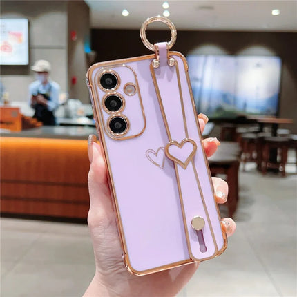 For Samsung Galaxy A16 5G / A16 4G Case Electroplated Heart Pattern TPU Phone Back Cover with Wristband Kickstand - Purple