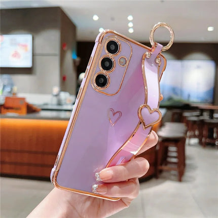 For Samsung Galaxy A16 5G / A16 4G Case Electroplated Heart Pattern TPU Phone Back Cover with Wristband Kickstand