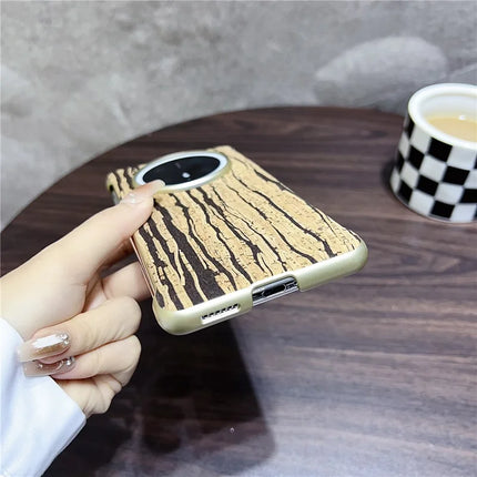 For Huawei Mate 70 Pro+ / Mate 70 Pro PC Phone Case Compatible with MagSafe Embossed Pattern Mobile Cover