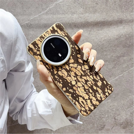 For Huawei Mate 70 Pro+ / Mate 70 Pro PC Phone Case Compatible with MagSafe Embossed Pattern Mobile Cover