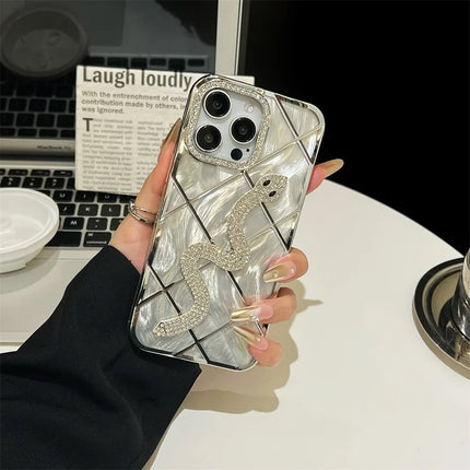 For iPhone 15 Pro Max Case Snake Rhinestones Decor TPU Phone Cover with Luster Card Paper Rhombic Pattern