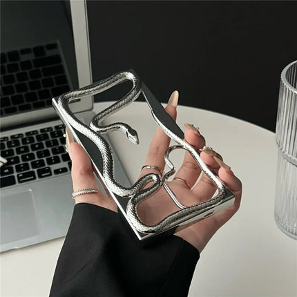 For Samsung Galaxy S22 Ultra 5G Bumper Case Hollow Snake Design TPU Phone Cover