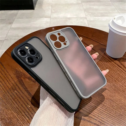 For iPhone 15 Pro Max Case PC + TPU Heat Dissipation Phone Back Cover Skin Touch