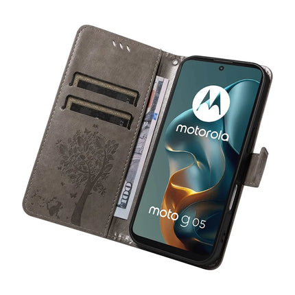 For Motorola Moto G05 4G Leather Phone Case Cat Tree Pattern Design Wallet Cover Stand