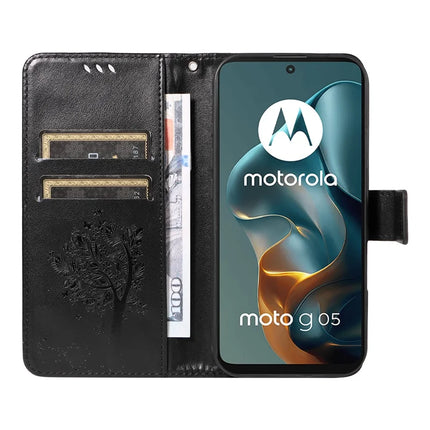 For Motorola Moto G05 4G Leather Phone Case Cat Tree Pattern Design Wallet Cover Stand -  Black