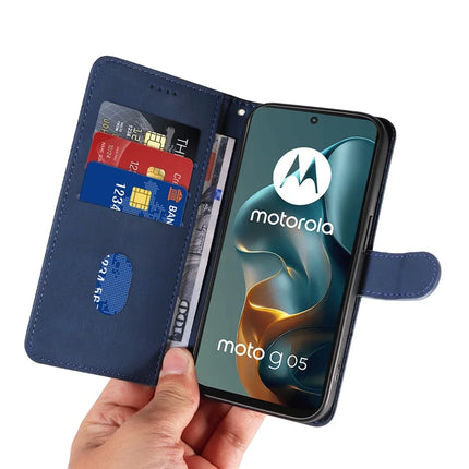 For Motorola Moto G05 4G Wallet Case Leather Phone Cover Stand with Curved Line Design