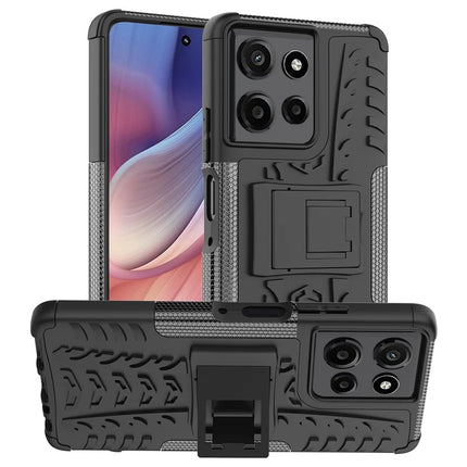 For Motorola Moto G Power (2025) Case Tyre Pattern Design PC + TPU Phone Cover with Kickstand - Black
