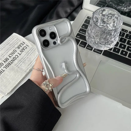 For iPhone 16 Pro Max Bumper Case Hollow Snake Design TPU Phone Cover